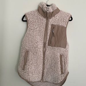 Abercrombie Sherpa Vest
